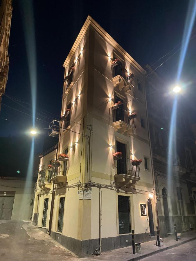 Vicolo San Gaetano -Luxury Rooms- Katania Zewnętrze zdjęcie
