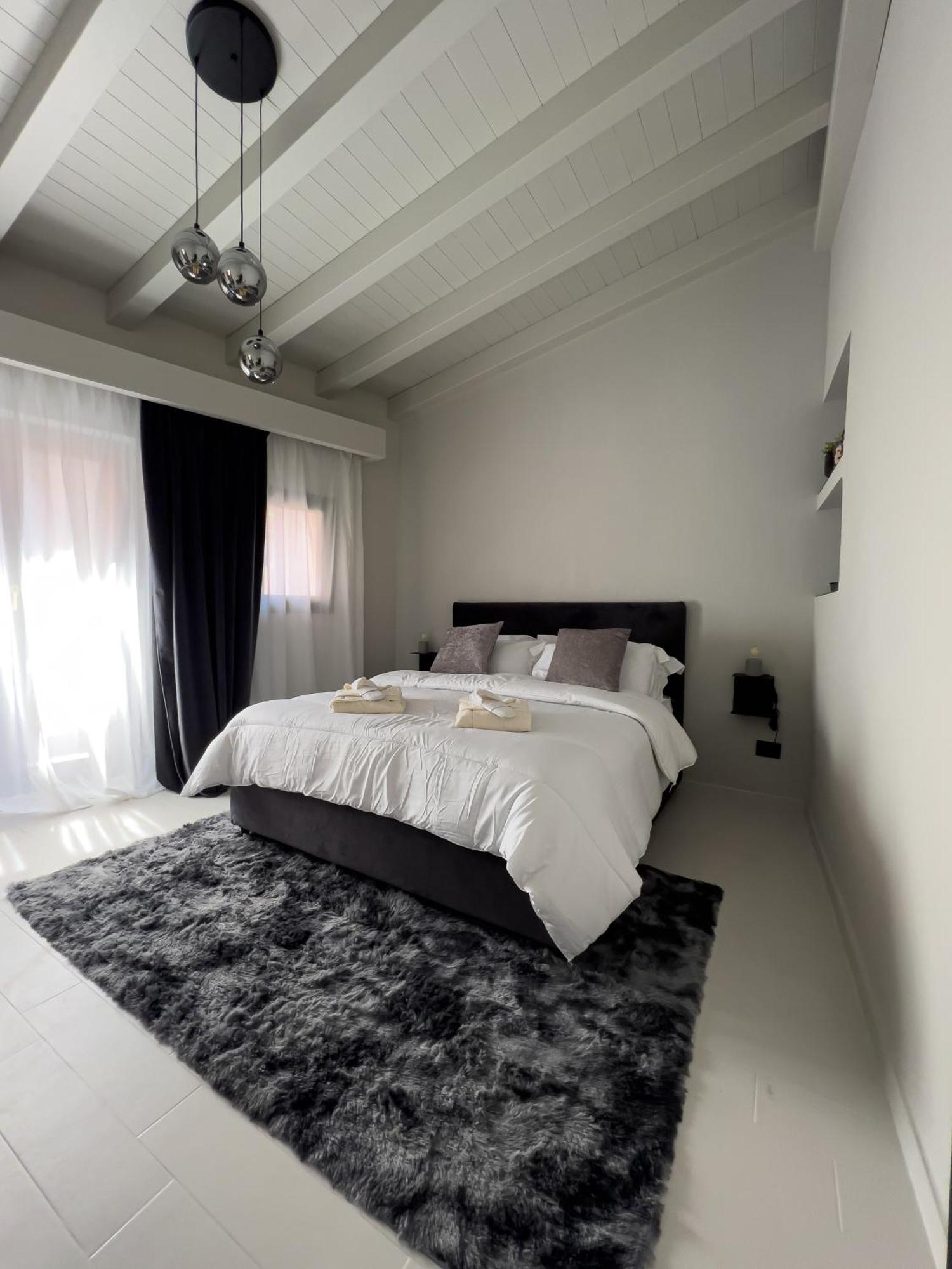 Vicolo San Gaetano -Luxury Rooms- Katania Zewnętrze zdjęcie