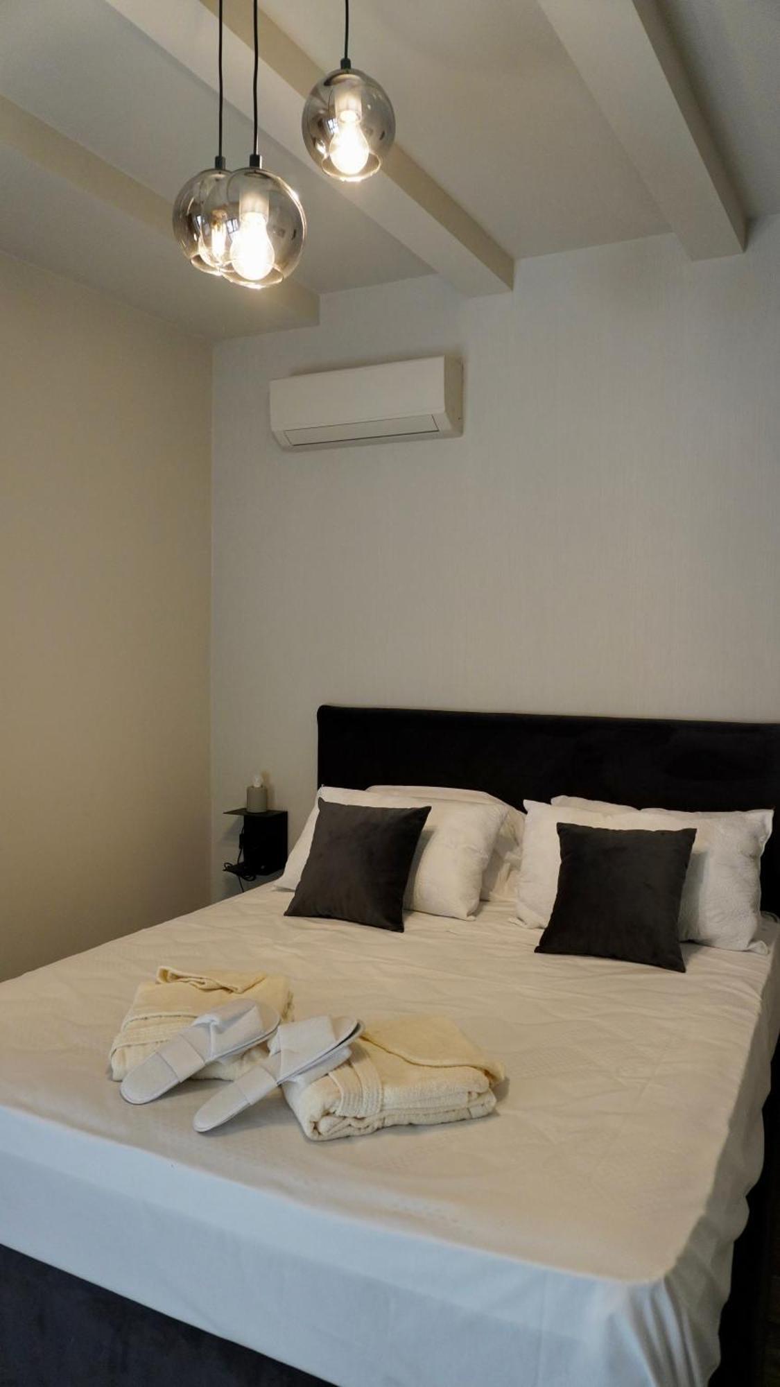 Vicolo San Gaetano -Luxury Rooms- Katania Zewnętrze zdjęcie